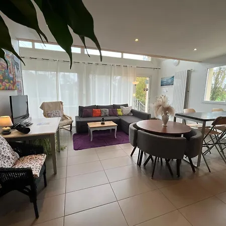 בית נופש Plages Du Debarquement *